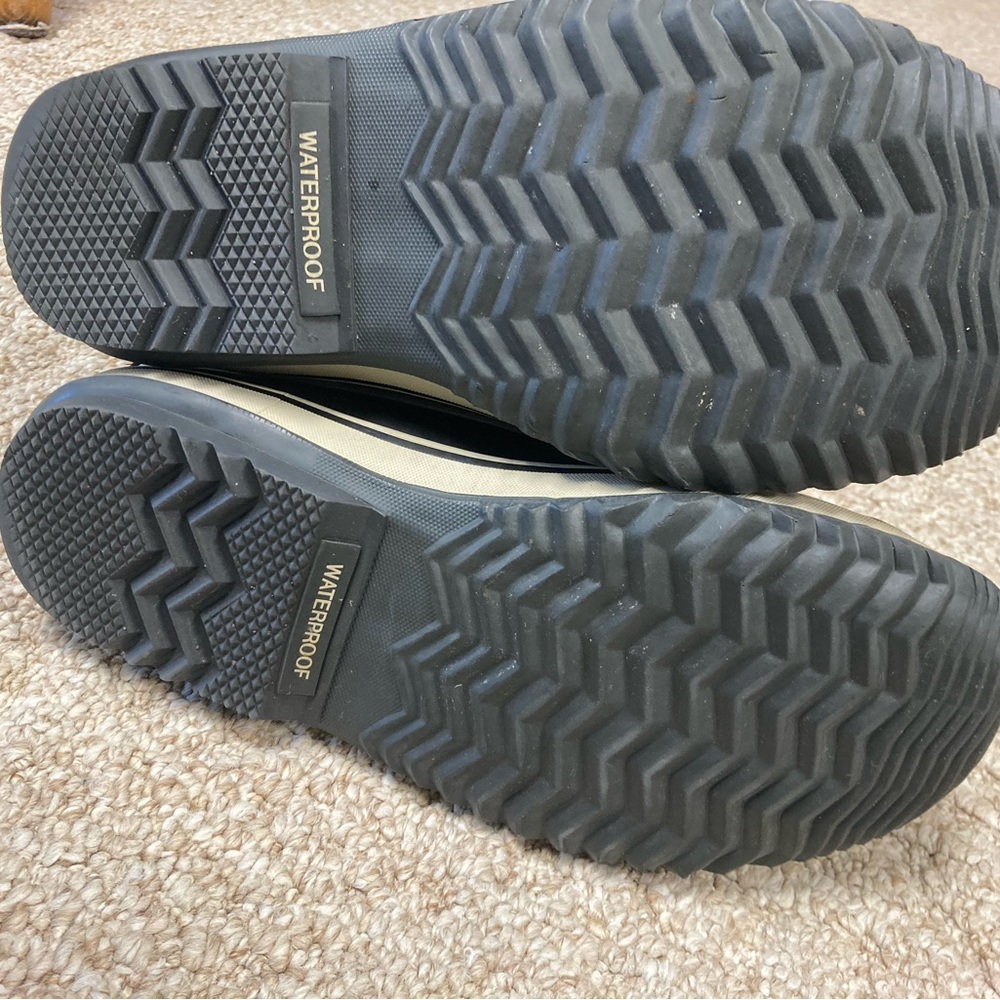 Sorel Insulated Boots - Picture 4 of 7